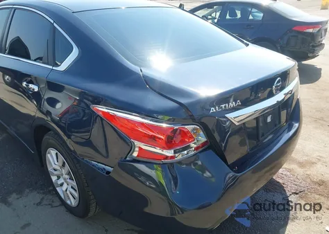 2013 Nissan Altima 2.5 S из США, поврежденный, VIN 1N4AL3AP5DN565626